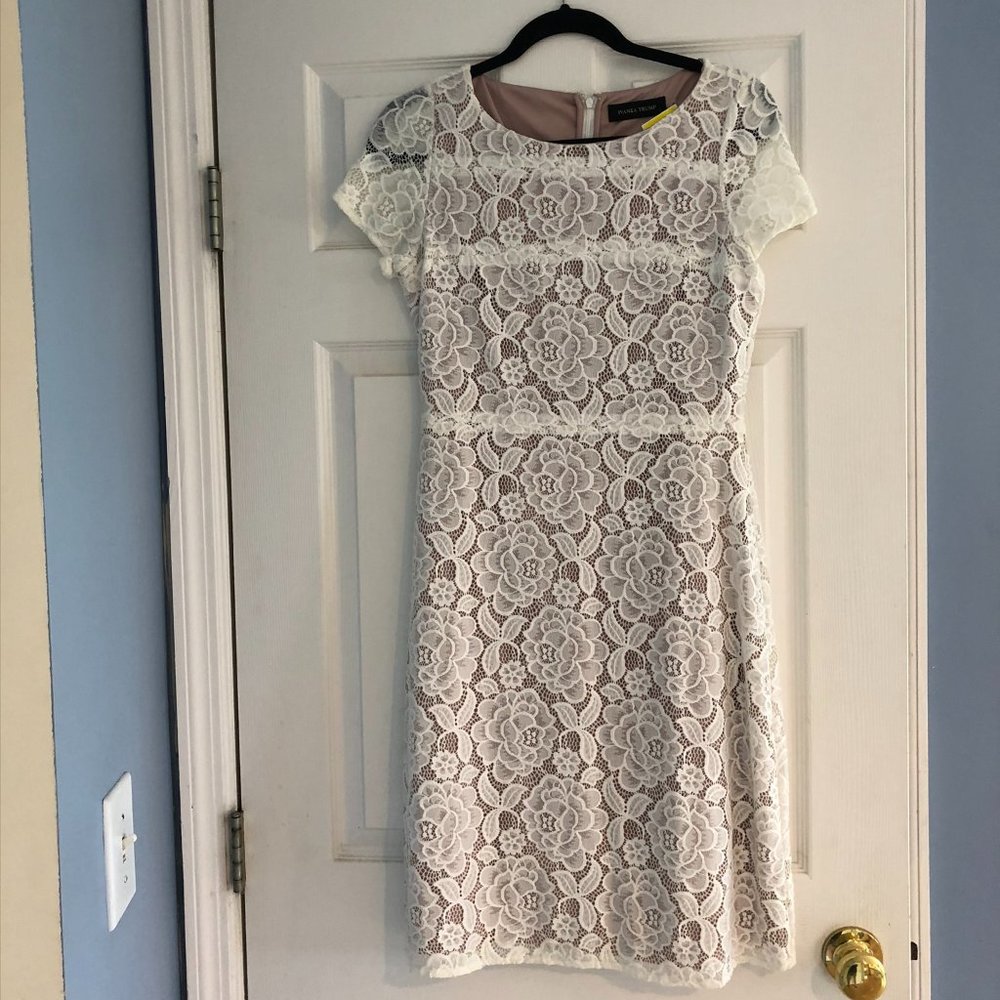 NWT-- Ivanka Trump ivory lace dress